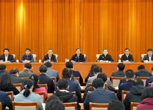 勇于创新奋力开拓争创一流 把新时代政法工作提升到新水平